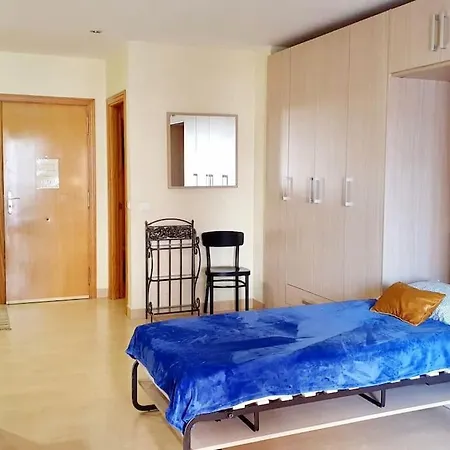 Lovely Studio In Centre Of Torre, Near The Beach Torre Del Mar Exterior foto