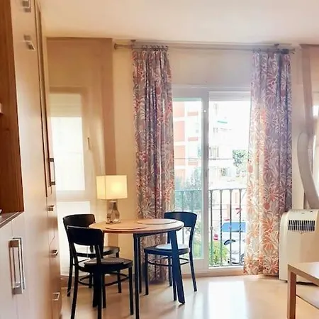 Lovely Studio In Centre Of Torre, Near The Beach Torre Del Mar Exterior foto